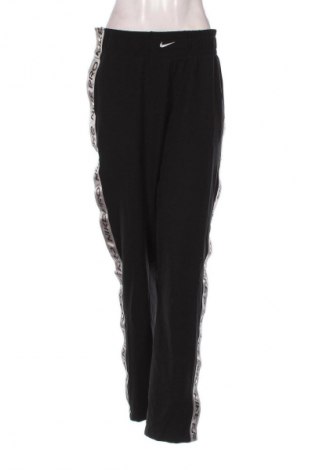 Dámske tepláky Nike, Veľkosť M, Farba Čierna, Cena  23,95 €