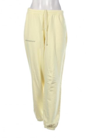Pantaloni trening de femei PANGAIA, Mărime M, Culoare Galben, Preț 519,99 Lei
