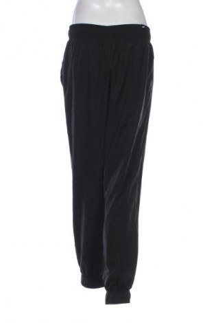 Pantaloni trening de femei PUMA, Mărime M, Culoare Negru, Preț 139,99 Lei
