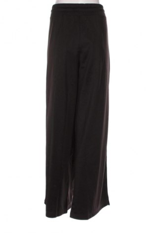 Dámske tepláky PUMA, Veľkosť XXL, Farba Čierna, Cena  54,95 €