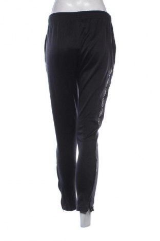 Női sport nadrág Umbro, Méret S, Szín Fekete, Ár 9 219 Ft
