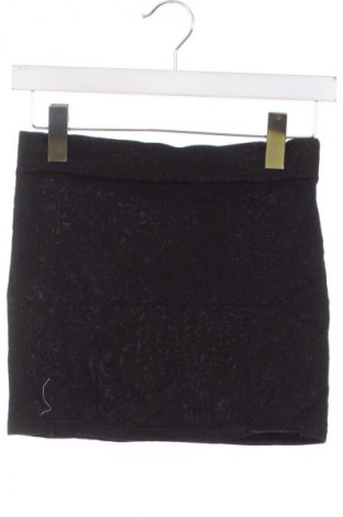 Kinderrock H&M, Größe 10-11y/ 146-152 cm, Farbe Schwarz, Preis 13,99 €