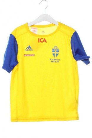 Gyerek póló Adidas, Méret 8-9y / 134-140 cm, Szín Sokszínű, Ár 5 000 Ft