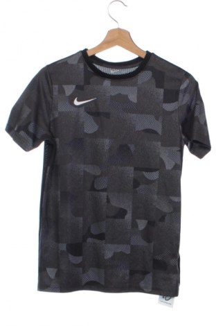 Детска тениска Nike, Размер 14-15y/ 168-170 см, Цвят Многоцветен, Цена 25,99 лв.