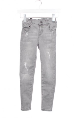 Kinderjeans LC Waikiki, Größe 6-7y/ 122-128 cm, Farbe Grau, Preis € 16,37