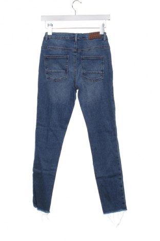 Gyerek farmernadrág Reserved, Méret 11-12y / 152-158 cm, Szín Kék, Ár 6 400 Ft