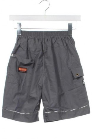 Gyerek rövidnadrág Unbranded, Méret 6-7y / 122-128 cm, Szín Szürke, Ár 2 888 Ft