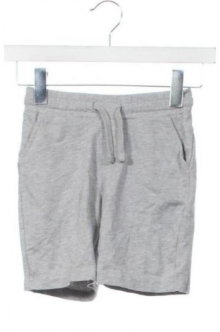 Detské krátke nohavice  Unbranded, Veľkosť 4-5y/ 110-116 cm, Farba Sivá, Cena  7,16 €