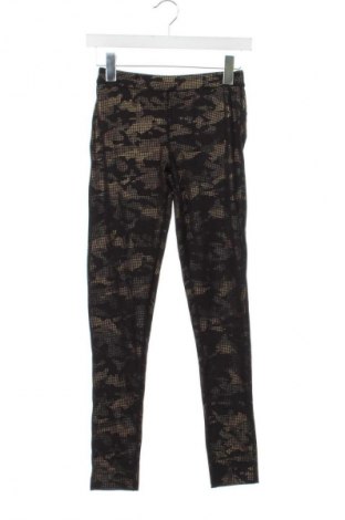 Detské legíny  Unbranded, Veľkosť 10-11y/ 146-152 cm, Farba Viacfarebná, Cena  3,95 €