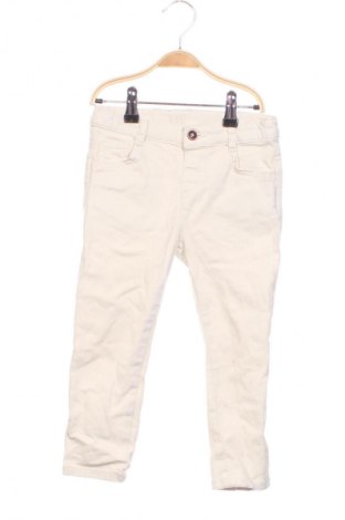 Gyerek nadrág LC Waikiki, Méret 2-3y / 98-104 cm, Szín Ekrü
, Ár 4 408 Ft