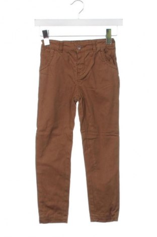 Детски панталон Unbranded, Размер 5-6y/ 116-122 см, Цвят Кафяв, Цена 21,00 лв.