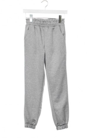 Kinderhose Unbranded, Größe 9-10y/ 140-146 cm, Farbe Silber, Preis 5,12 €