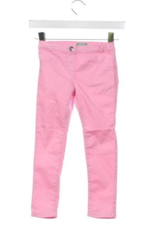 Dziecięce spodnie United Colors Of Benetton, Rozmiar 4-5y/ 110-116 cm, Kolor Różowy, Cena 57,47 zł