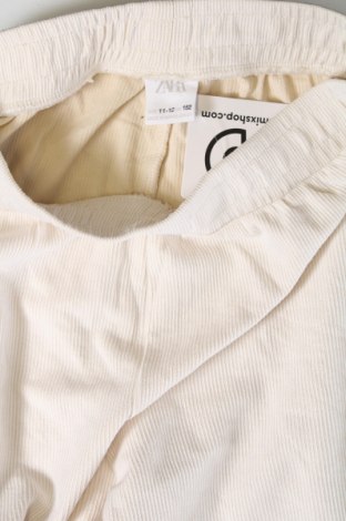 Детски панталон Zara, Размер 11-12y/ 152-158 см, Цвят Екрю, Цена 14,99 лв.