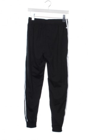 Детско спортно долнище Adidas, Размер 12-13y/ 158-164 см, Цвят Черен, Цена 34,99 лв.