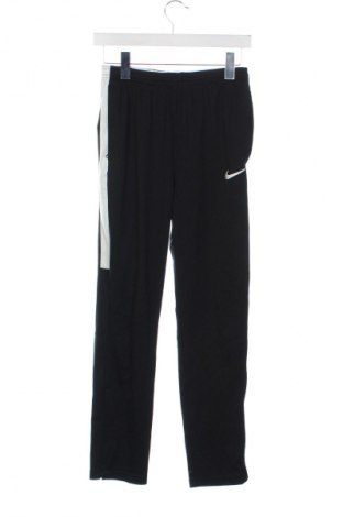 Detské tepláky Nike, Veľkosť 12-13y/ 158-164 cm, Farba Čierna, Cena  19,95 €
