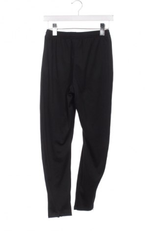 Pantaloni de trening, pentru copii Nike, Mărime 12-13y/ 158-164 cm, Culoare Negru, Preț 261,99 Lei