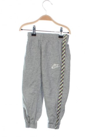 Pantaloni de trening, pentru copii Nike, Mărime 18-24m/ 86-98 cm, Culoare Gri, Preț 261,99 Lei