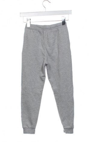 Kinder Sporthose Sinsay, Größe 8-9y/ 134-140 cm, Farbe Grau, Preis 7,70 €