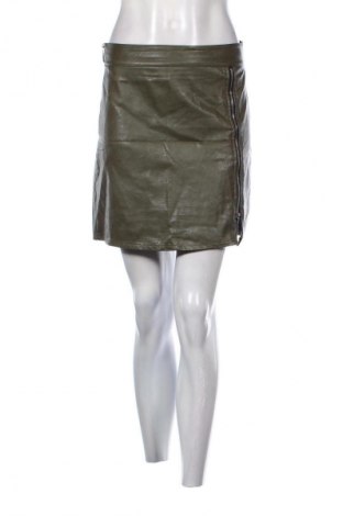 Skórzana spódnica NEW COLLECTION, Rozmiar M, Kolor Zielony, Cena 80,99 zł