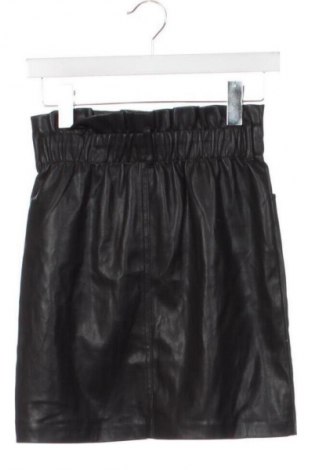 Kožená sukně  ONLY, Velikost XS, Barva Černá, Cena  329,00 Kč