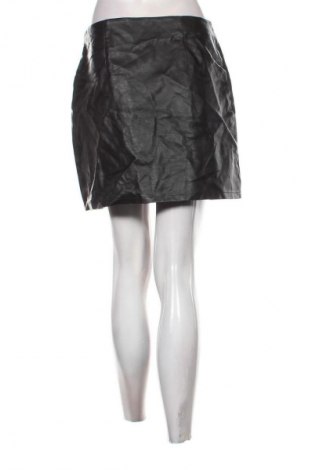 Fustă de piele Primark, Mărime M, Culoare Negru, Preț 64,99 Lei