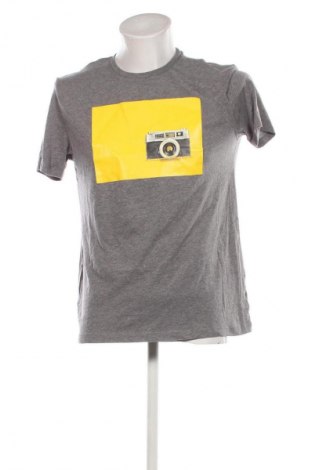 Pánské tričko  Old Navy, Velikost M, Barva Šedá, Cena  249,00 Kč