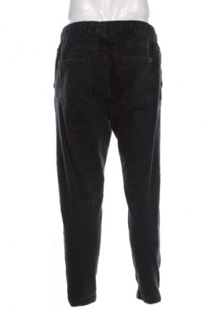 Blugi de bărbați Bershka, Mărime L, Culoare Negru, Preț 65,95 Lei