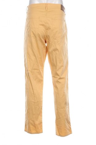 Pantaloni de bărbați Brax, Mărime XL, Culoare Galben, Preț 178,58 Lei