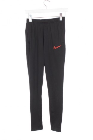 Pánské tepláky  Nike, Velikost XS, Barva Černá, Cena  779,00 Kč