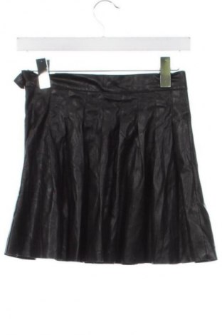 Rock Bershka, Größe XS, Farbe Schwarz, Preis 13,99 €