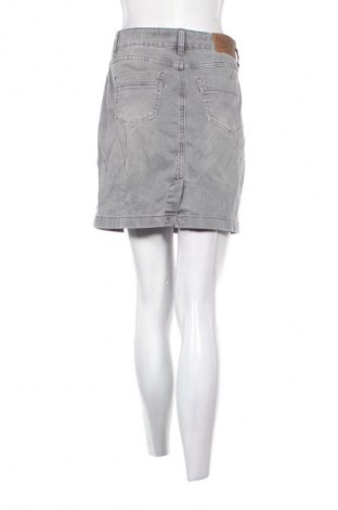 Rock Esprit, Größe M, Farbe Grau, Preis € 19,99