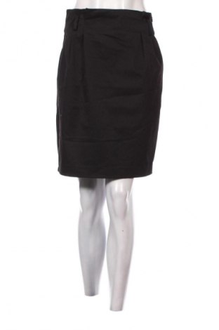 Sukně H&M, Velikost M, Barva Černá, Cena  309,00 Kč