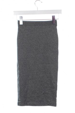 Sukňa H&M, Veľkosť XS, Farba Sivá, Cena  13,95 €