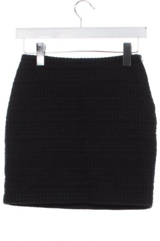 Sukně H&M, Velikost XS, Barva Černá, Cena  241,00 Kč
