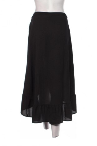Пола H&M Divided, Размер M, Цвят Черен, Цена 23,99 лв.