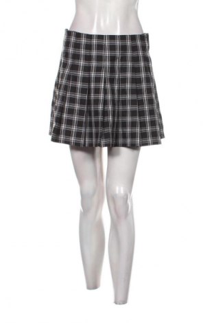 Пола H&M Divided, Размер M, Цвят Многоцветен, Цена 19,99 лв.