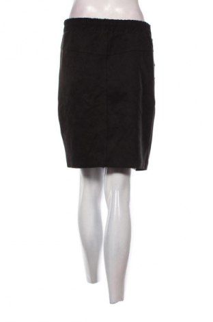 Spódnica NEW COLLECTION, Rozmiar M, Kolor Czarny, Cena 134,99 zł