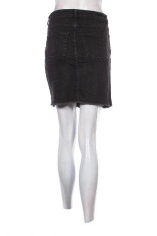 Fustă Pieces, Mărime S, Culoare Negru, Preț 71,05 Lei