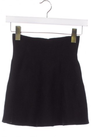 Fustă Stradivarius, Mărime XS, Culoare Negru, Preț 50,00 Lei