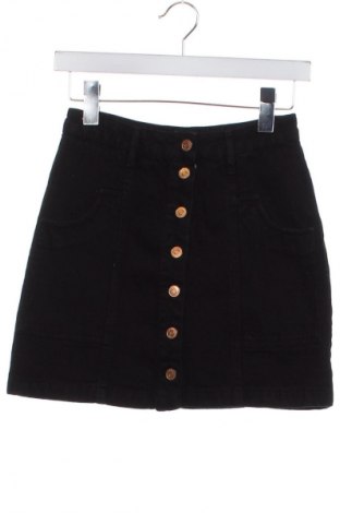 Sukně Stradivarius, Velikost XS, Barva Černá, Cena  367,00 Kč