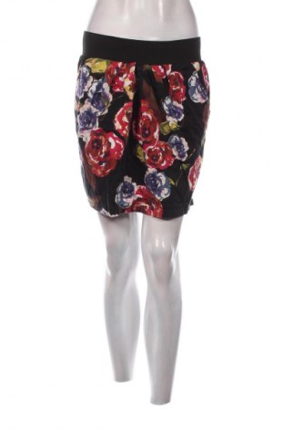 Spódnica Vero Moda, Rozmiar M, Kolor Kolorowy, Cena 45,98 zł