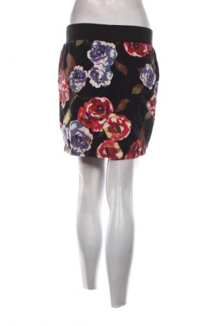 Spódnica Vero Moda, Rozmiar M, Kolor Kolorowy, Cena 45,98 zł