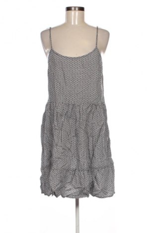 Kleid Amisu, Größe M, Farbe Mehrfarbig, Preis € 13,99