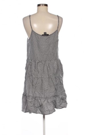 Kleid Amisu, Größe M, Farbe Mehrfarbig, Preis € 13,99