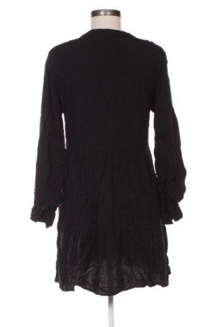 Kleid Amisu, Größe M, Farbe Schwarz, Preis € 20,99