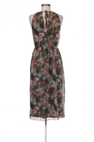 Kleid Apricot, Größe M, Farbe Mehrfarbig, Preis 33,99 €