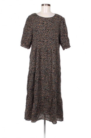 Kleid Apricot, Größe XL, Farbe Mehrfarbig, Preis 38,99 €