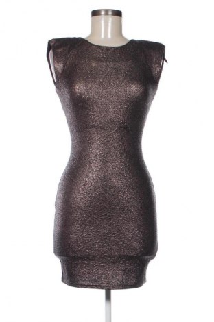 Sukienka Ax Paris, Rozmiar S, Kolor Srebrzysty, Cena 306,62 zł