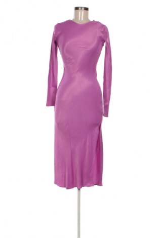 Kleid Bershka, Größe XS, Farbe Lila, Preis 20,99 €